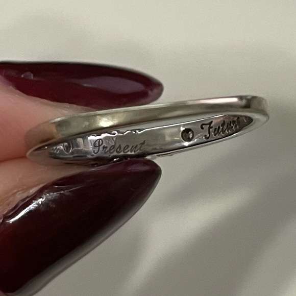 Ben Moss 14K Ring - Picture 7 of 9